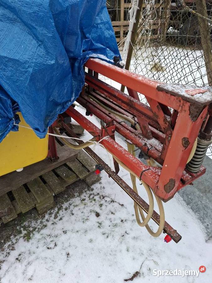 Opryskiwacz polowy 600 litrów Sobków