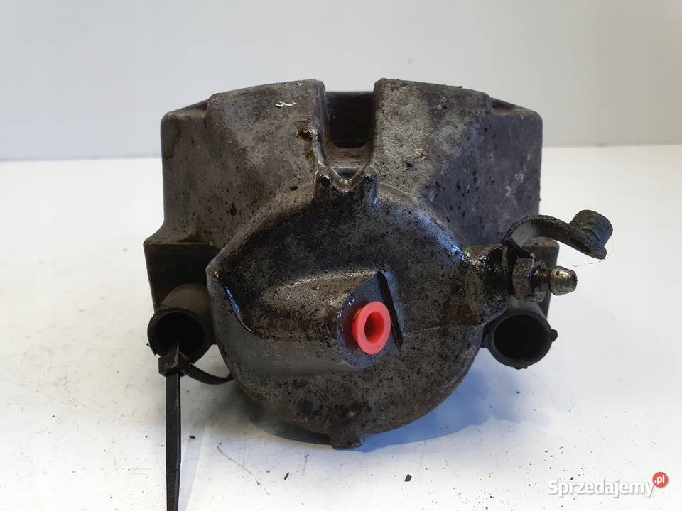 BMW E90 PRAWY PRZEDNI ZACISK HAMULCOWY przód Janów