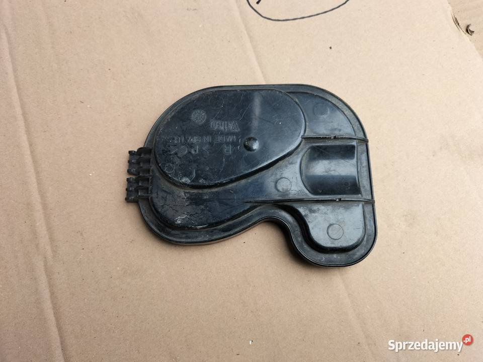 VW GOLF 4 PRAWY DEKIELEK LAMPY OSŁONA ŻARÓWEK prawe Kamień-Kolonia