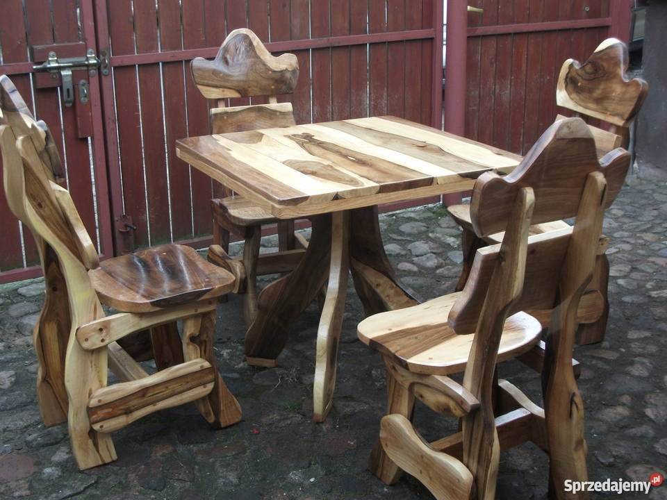 Meble ogrodowe z orzecha włoskiego Grotniki