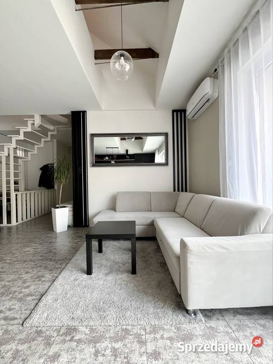 3 pokoje plus antresola winda garaż Sprzedaż Osielsko