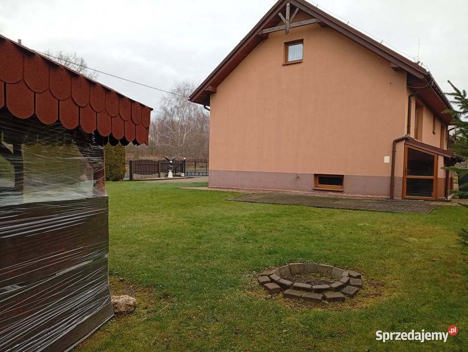 Dom z całym umeblowaniem Nieruchomości Zawiercie