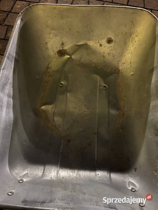 Taczka ogrodowa Taczki i wózki