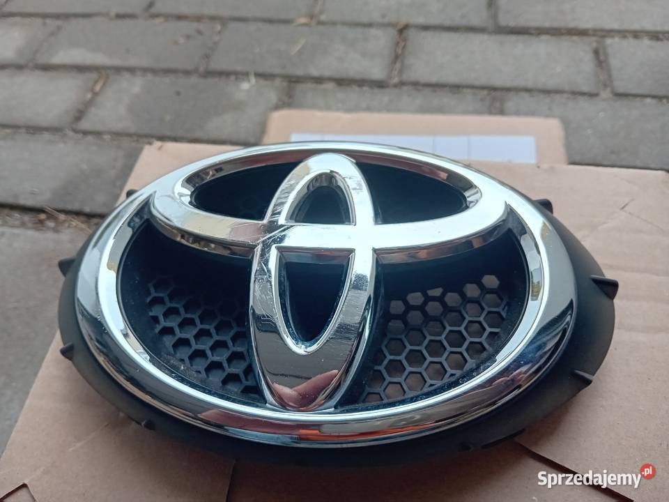 Toyota AYGO II logo znaczek Tczew