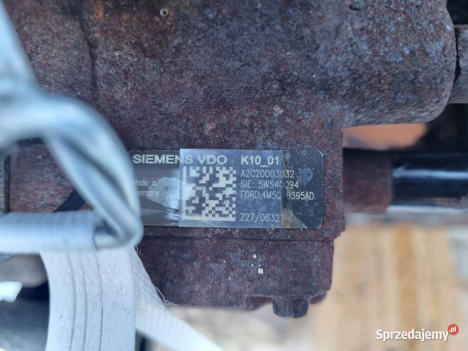 SILNIK KOMPLET Ford Transit Connect 18 TDCI 75 Rudka