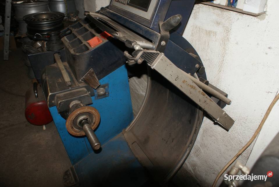 Wyważarka do koł Hofmann Geodyna 6300 Serwis kół i opon Nozdrzec