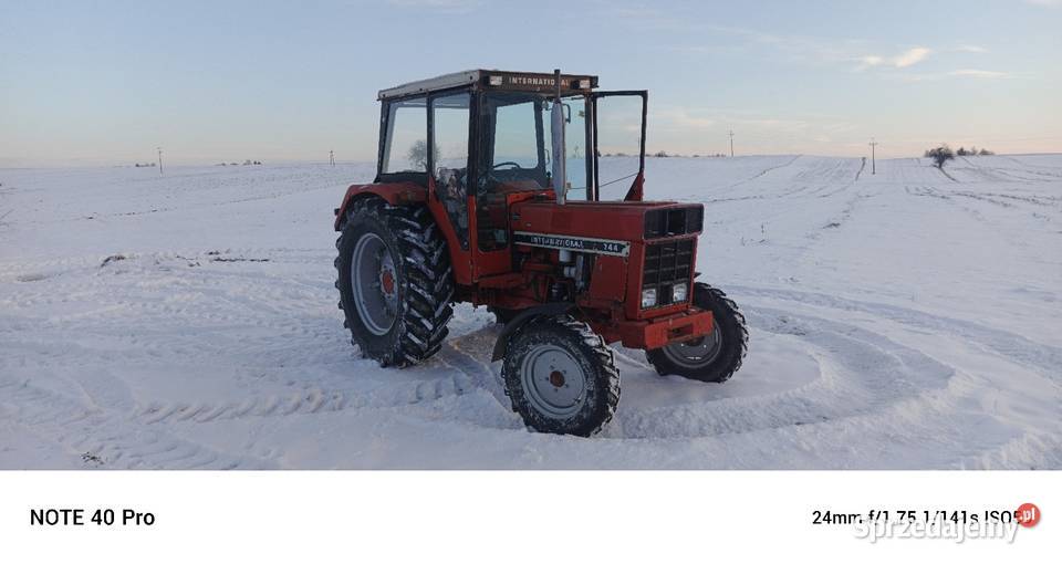 Ciągnik rolniczy International case 744 Gruszka Zaporska