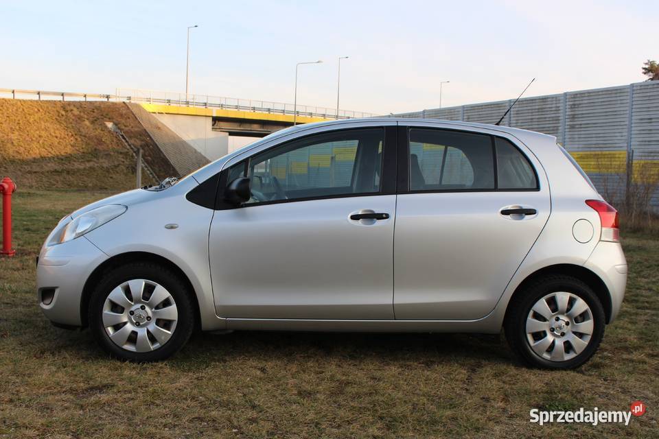 Toyota Yaris 2009 LIFT Led 69KM Pabianice