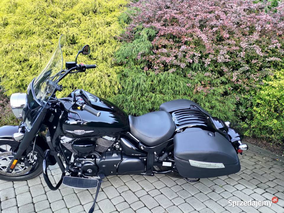 Suzuki IntruderBoulevard C90T BOOS motocyklisty