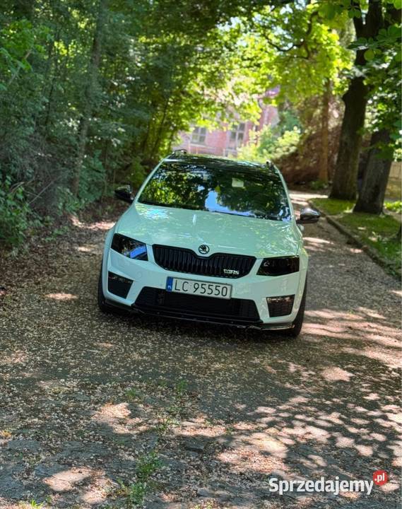 Skoda Octavia III RS 2015r gniazdo SD