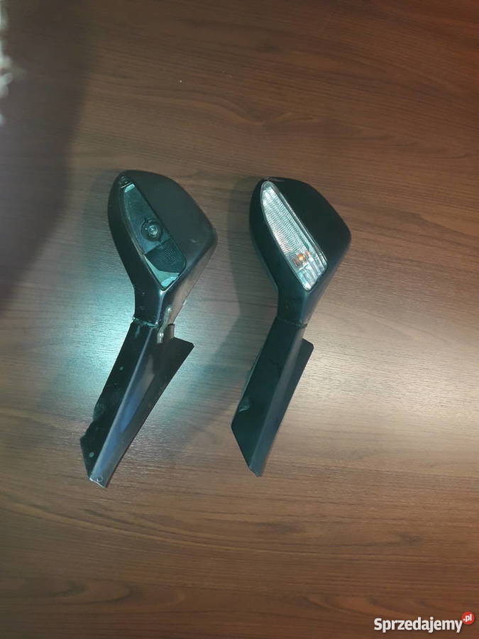 Lusterka 2 Piaggio x9 evolution Prawe Części Sieroszewice sprzedam