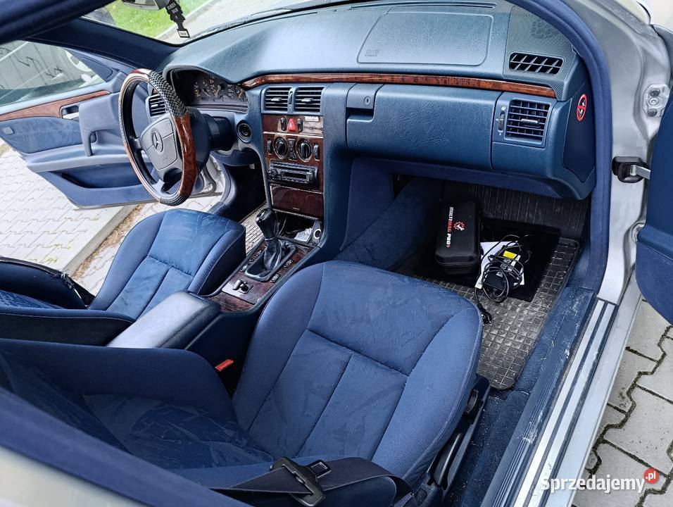 Mercedes W210 E230 BG szyberdach Włoszczowa