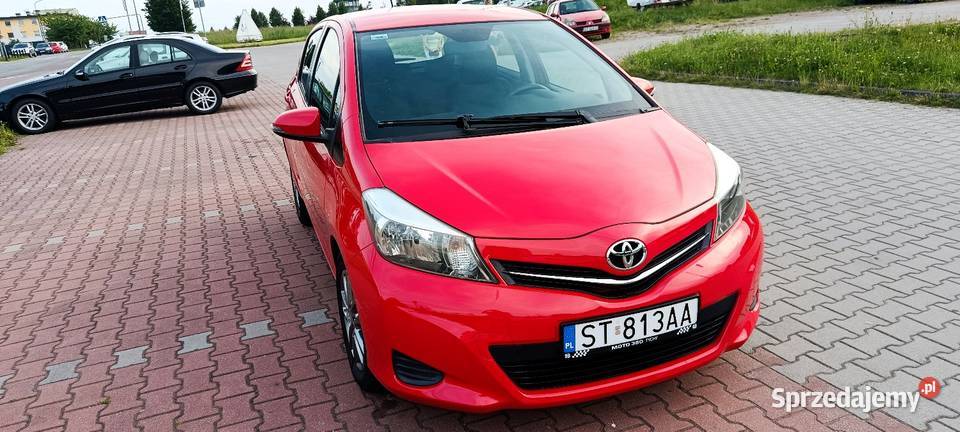 Toyota Yaris kamera cofania ładna wielofunkcyjna kierownica Tychy