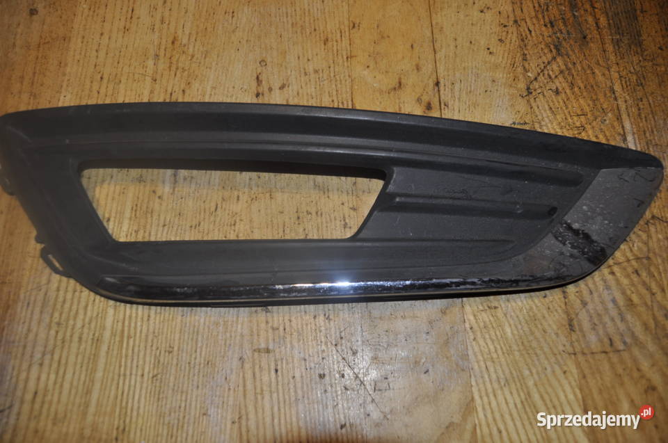 KRATKA ZDERZAKA PRAWA FORD FOCUS III MK3 LIFT 14 Sierakowice