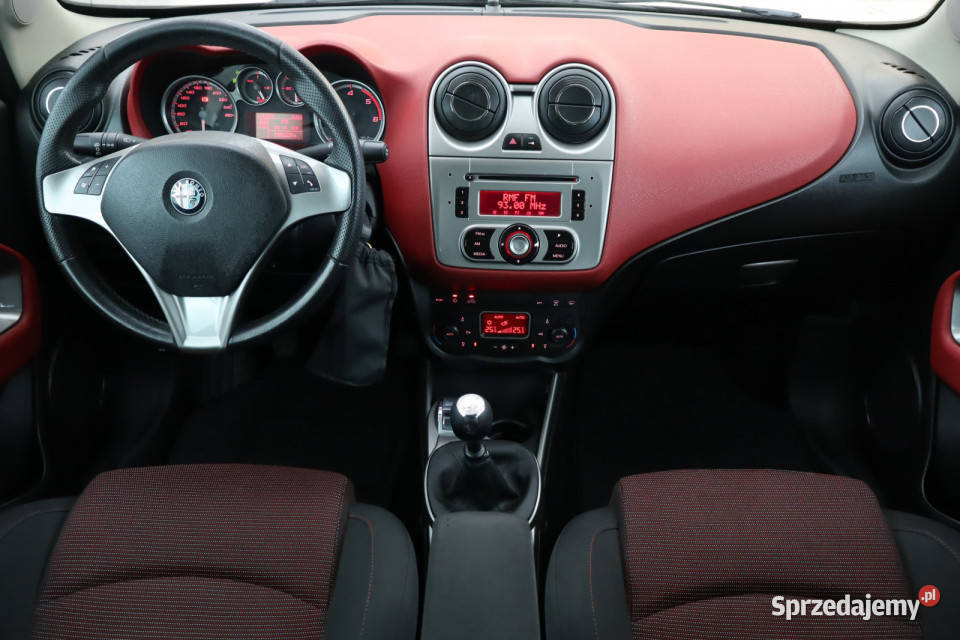 Alfa Romeo MiTo 13 JTDM poduszka powietrzna Zabrze