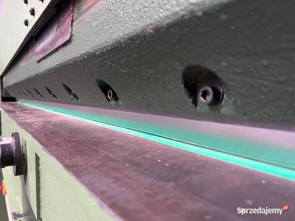 Gilotyna do forniru Casati Macchine CIM31