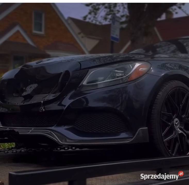 MercedesBenz W205 C300 4MATIC 2015r lubelskie sprzedam