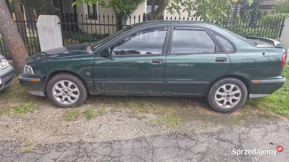 Volvo s40 2000r 20benzyna 136 sprawny Piotrkowiczki