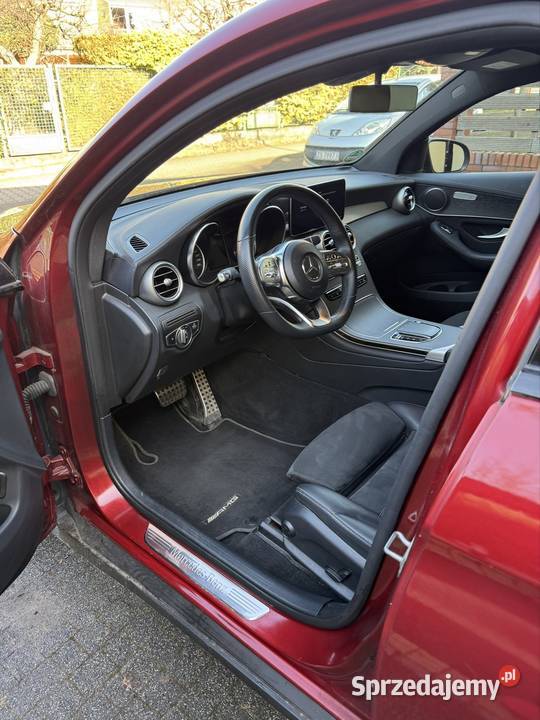 Mercedes GLC 300 4matic AMG line 4/5 Szczecin