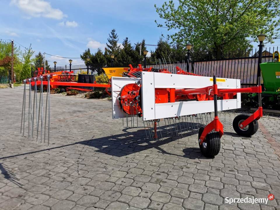 Przetrząsaczo zgrabiarka pasowa Pasówka Taśmówka Zgrabiarki i przetrząsacze małopolskie Nowy Sącz