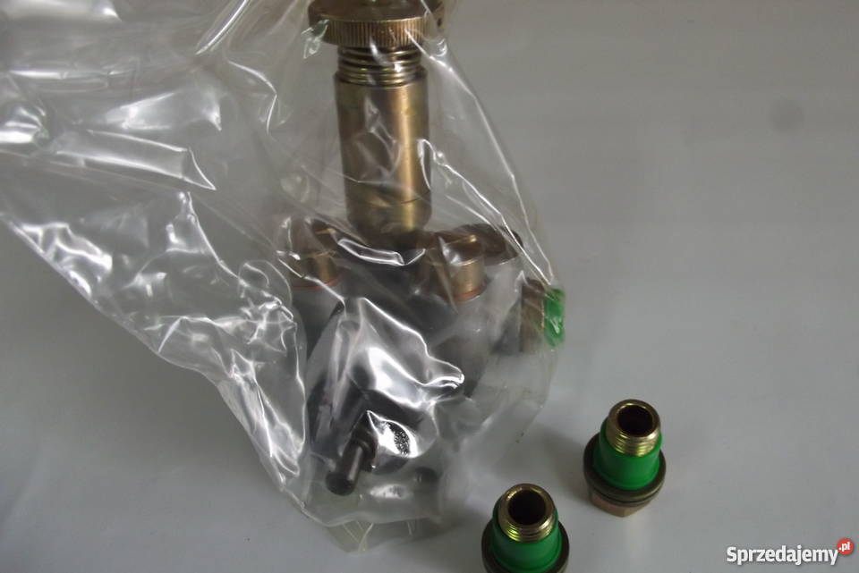 POMPA PALIWA ZASIL BIZON TRZPIEŃ 50mm PRZYŁĄCZE Bizon Maszyny rolnicze