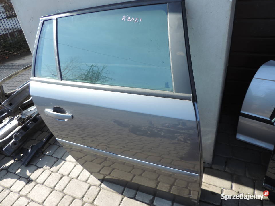 DRZWI PRAWY TYŁ OPEL VECTRA C KOMBI Z155 Nowy Sącz