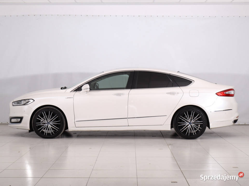 Ford Mondeo 20 Hybrid