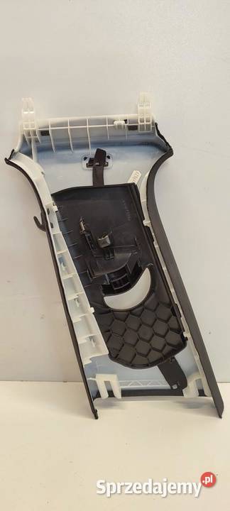 AUDI A4 B9 OSŁONA SŁUPA PRAWA 8W0867244D dolnośląskie