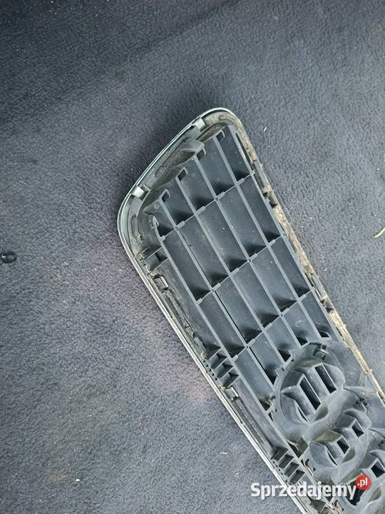 Grill Audi A4 B5 a20 Myszków sprzedam