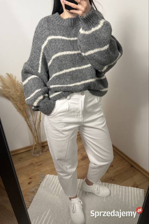 Szary miękki damski sweter szary w białe paski Ostrzeszów
