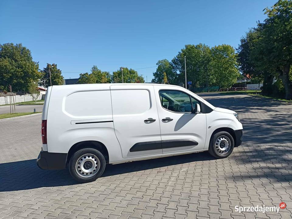 OPEL COMBO 16 DIESEL LONG SPOLSKA BEZWYPADEK poduszka powietrzna wielkopolskie Ostrów Wielkopolski