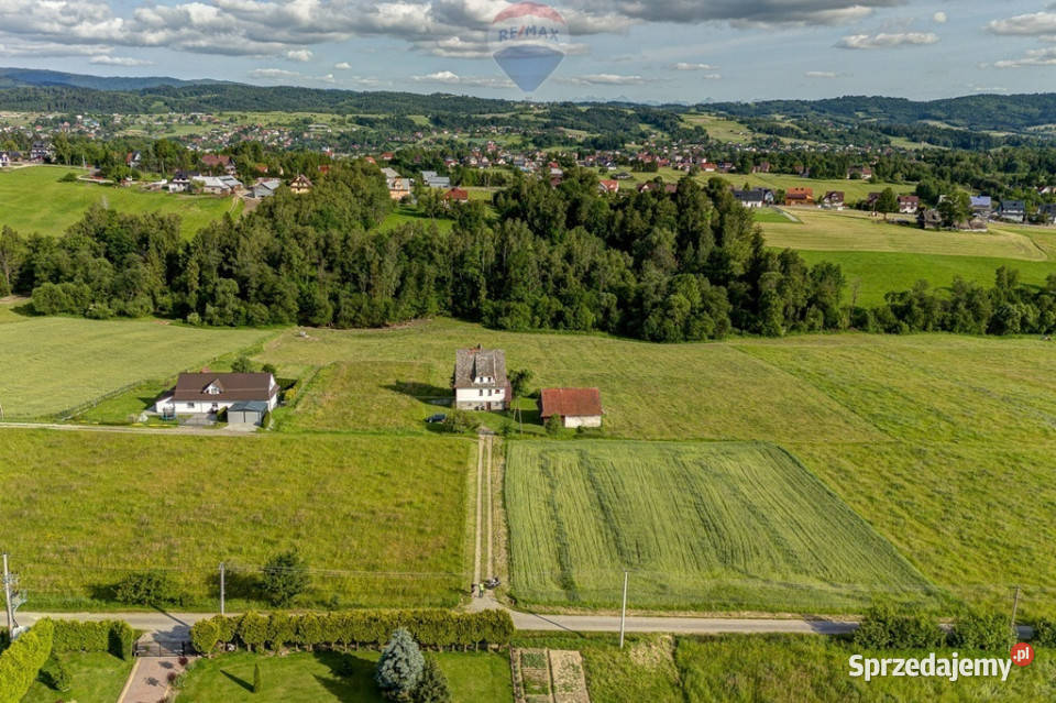 Dom do remontu na ponad 35 ar działce Sprzedaż Skawa