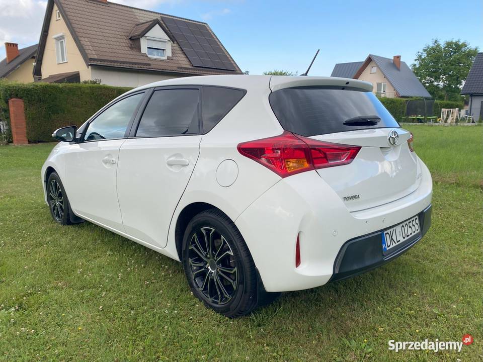 Toyota Auris 133 VVTi Life 2014 Salon Polska dolnośląskie Kłodzko