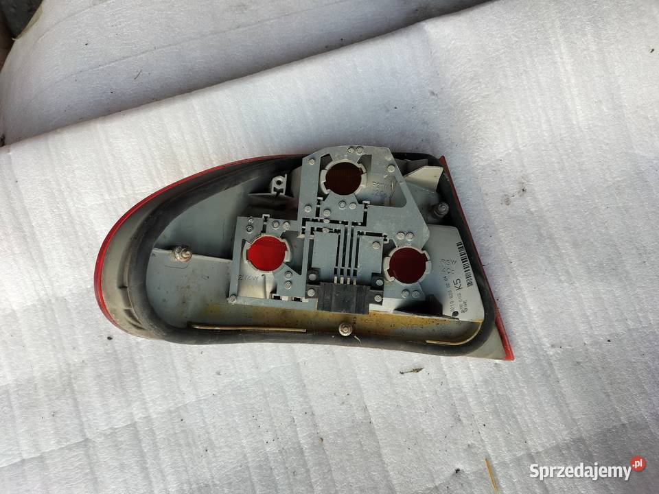 MercedesBenz E W210 LAMPA TYŁ TYLNA PRAWA Kamień-Kolonia sprzedam