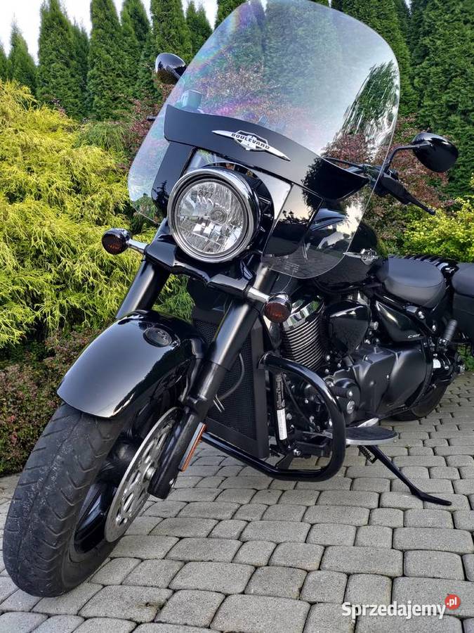 Suzuki IntruderBoulevard C90T BOOS motocyklisty Lesko