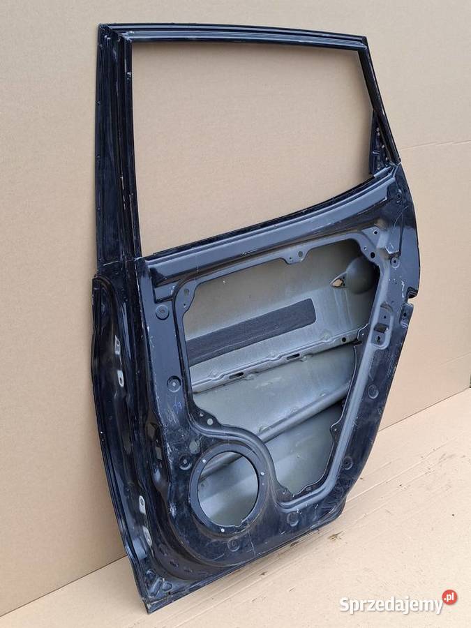 HYUNDAI IX 20 DRZWI PRAWE TYLNE PRAWY TYŁ osobowe Bieleń sprzedam