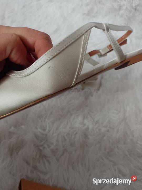 38 ASOS Design Białe baleriny z odkrytą piętą z Kraków