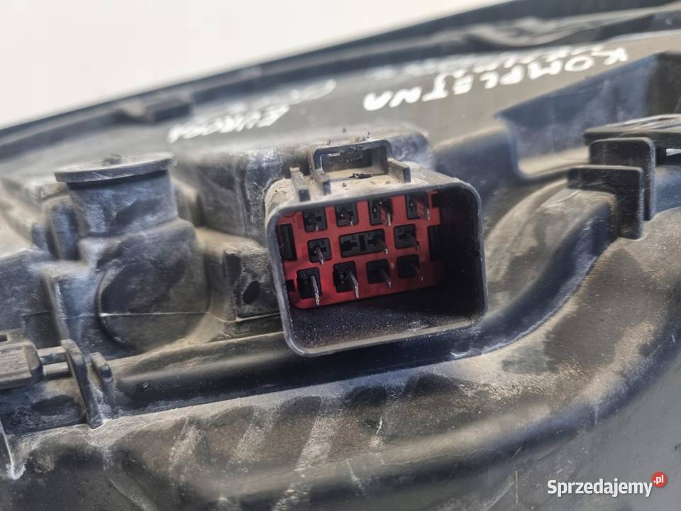 Volvo V70 III XC70 S80 II XENON PRZEDNIA LAMPA sprzedam