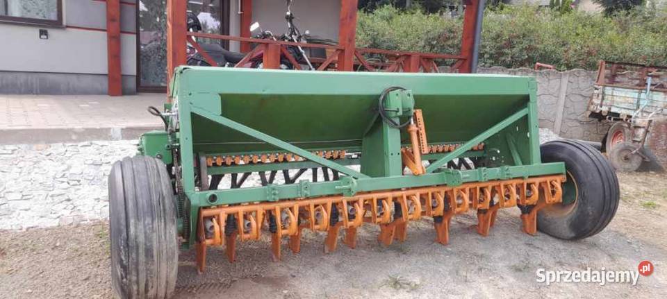 Siewnik amazone d8 Klimontów sprzedam