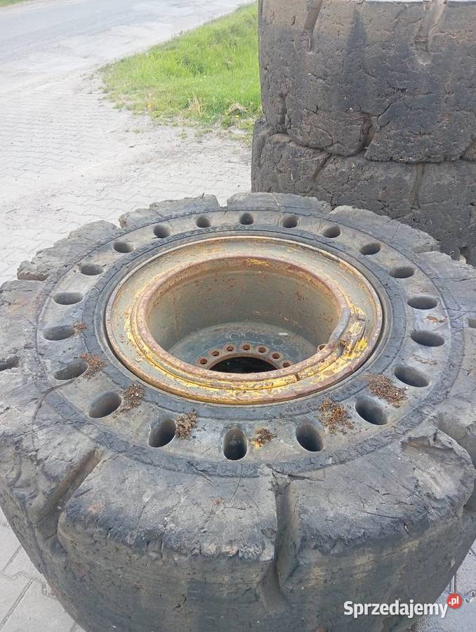Koła pełne do ładowarki 23525 Rok produkcji 2000