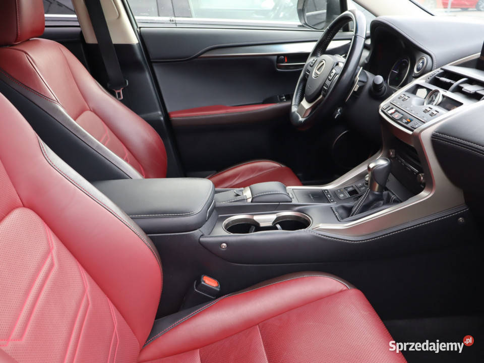 Lexus NX 300h Piaseczno