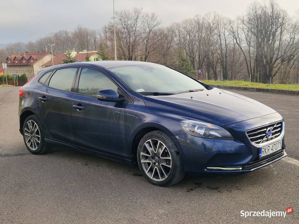 Volvo V40 D4 190 zadbany Dukla
