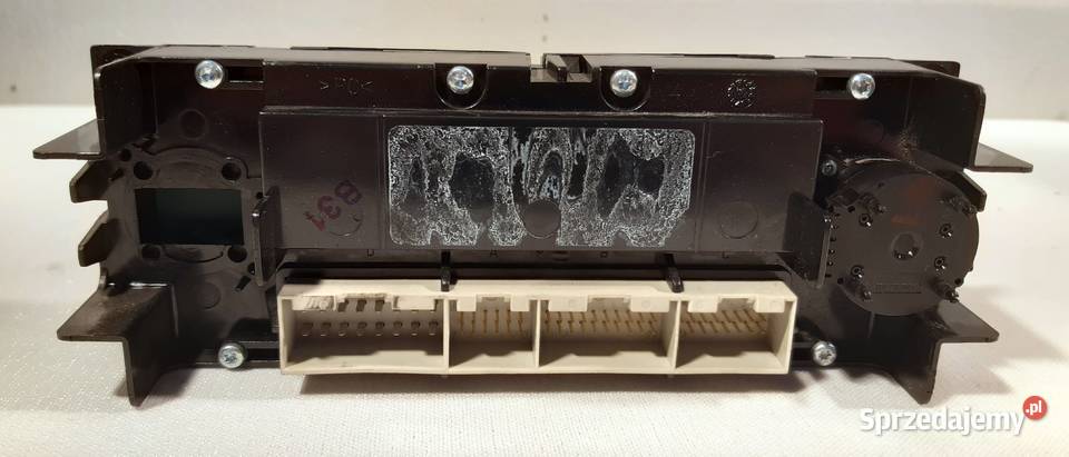 PANEL NAWIEWU KLIMATYZACJI VW GOLF IV PASSAT B5
