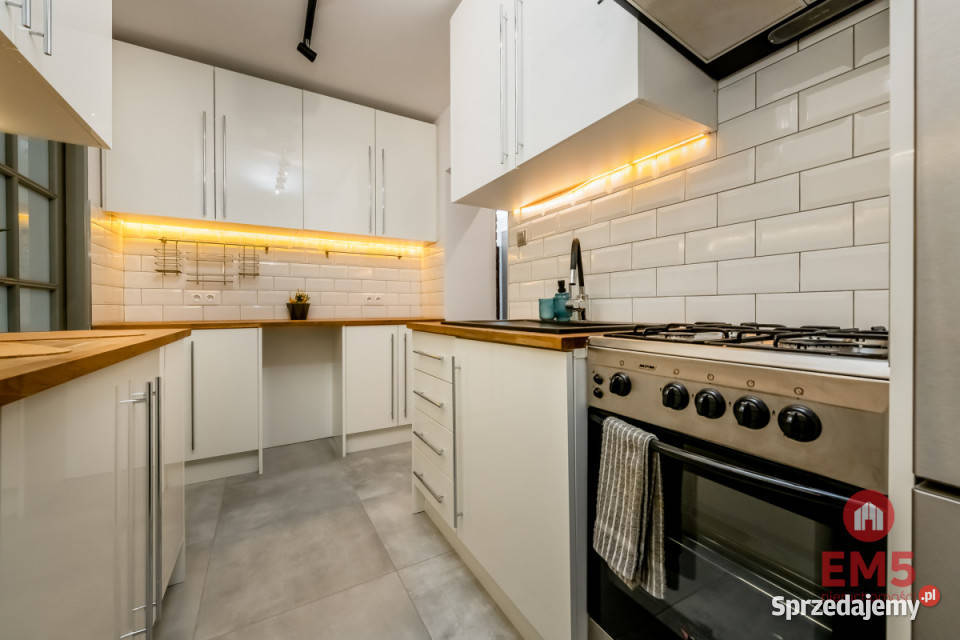 sprzedaży mieszkania Białystok Suraska 453m2 45.3m2