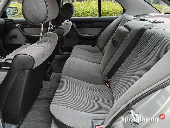 KLASYCZNE ZADBANE BMW e34 520i Lachs Silver Bytom sprzedam