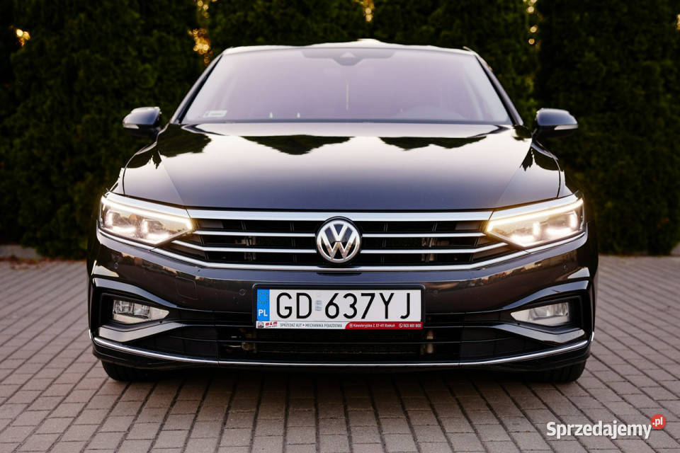 Volkswagen Passat Volkswagen Passat 20 TSI kamera cofania Rzekuń