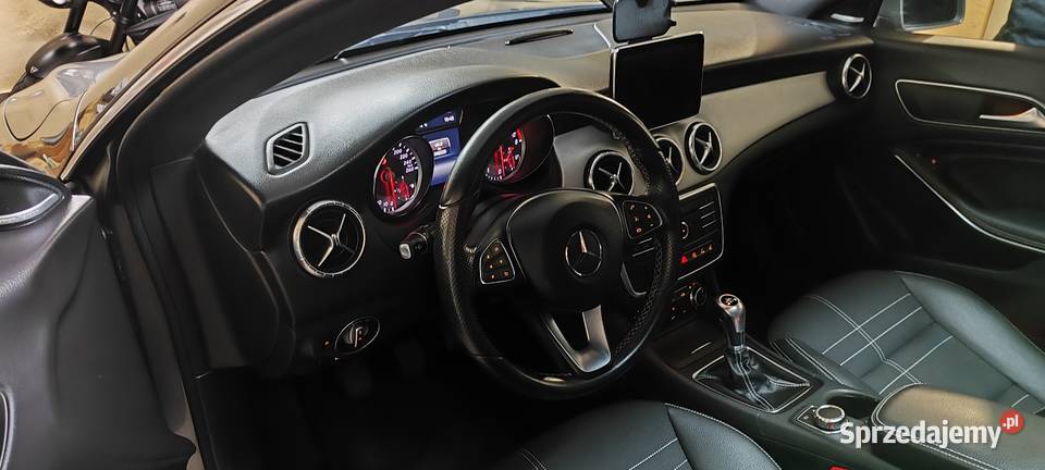 Sprzedam Mercedes Cla kombi 16b bluetooth Ostrowiec Świętokrzyski sprzedam