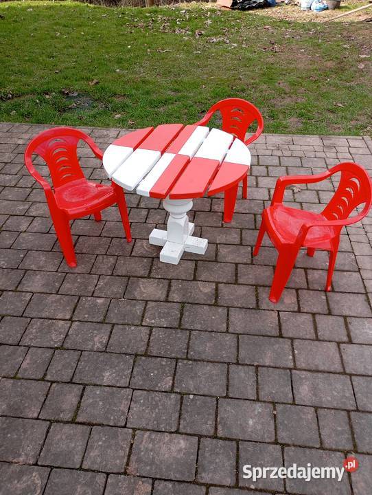 Komplet dla dzieci stolik i krzeselka-nowe