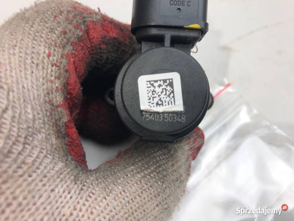 REGULATOR CIŚNIENIA PALIWA SKODA RAPID 16 115