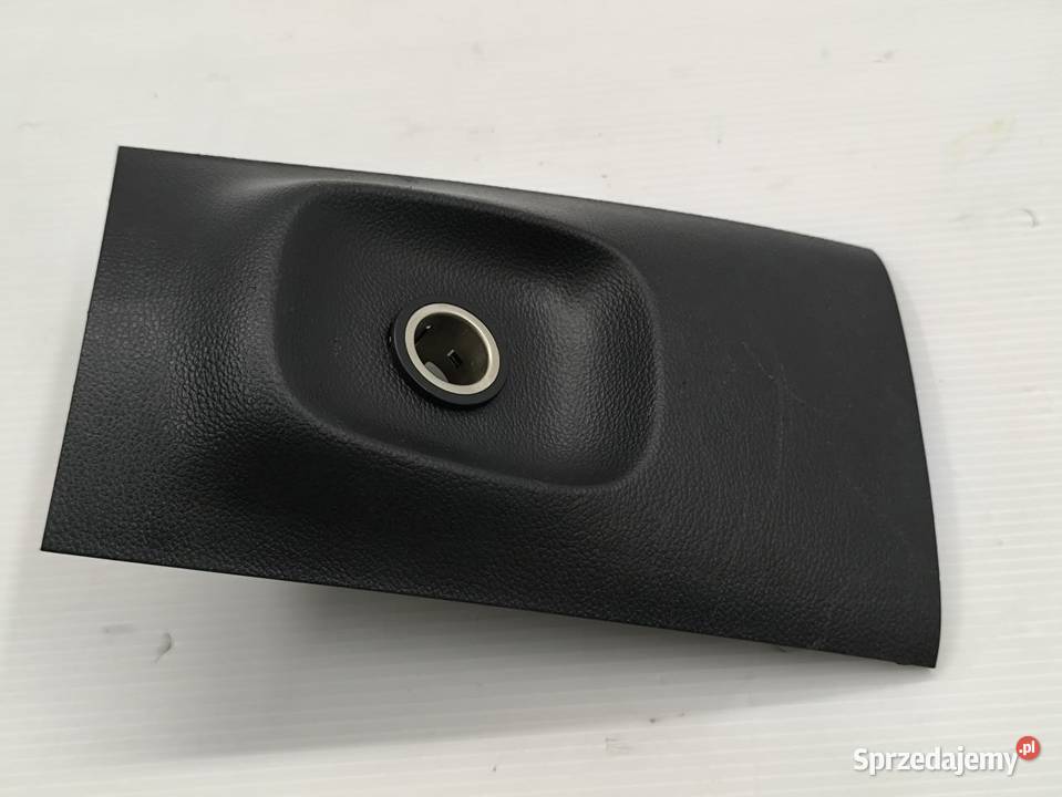 OSŁONA TUNELU TYŁ GNIAZDO OPEL ZAFIRA C TOURER